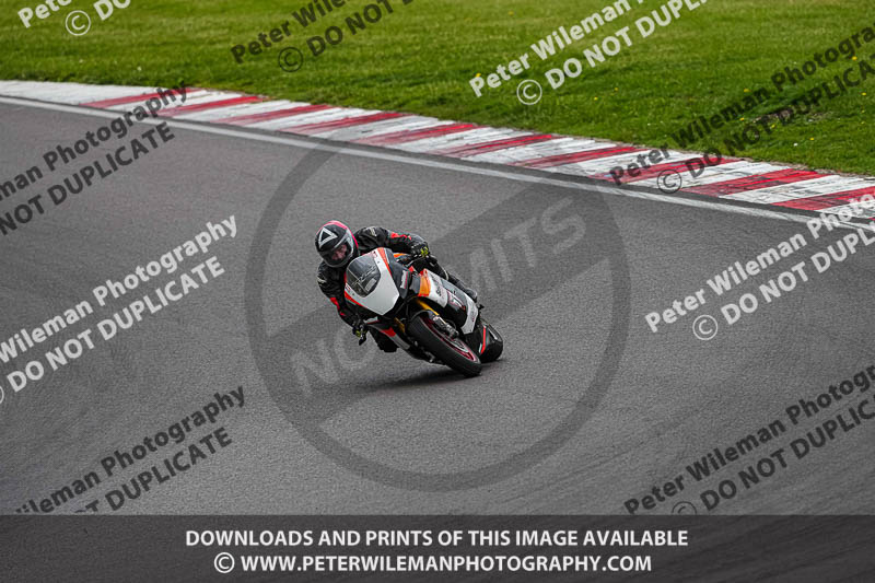 donington no limits trackday;donington park photographs;donington trackday photographs;estoril;event digital images;motorbikes;no limits;no limits trackdays;peter wileman photography;portugal;trackday;trackday digital images;trackday photos